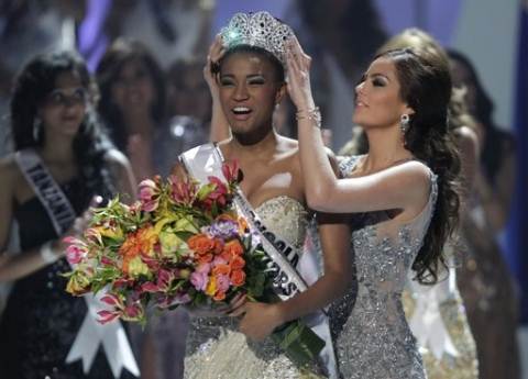 Leila Lopes Miss Universe 2011 Winner Pictures & Biography