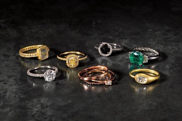 A Mans Guide to Buying an Engagement Ring 