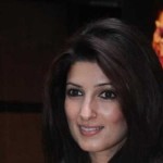 Twinkle Khanna Smiling Face Wallpapers