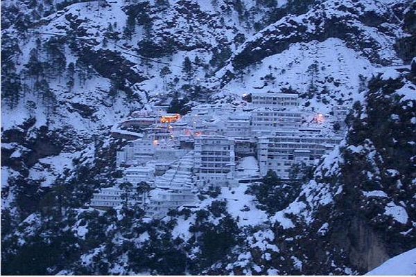 Vaishno Devi Goddess HD Wallpapers, Pictures, Photos & Images - #1 Fashion  Blog 2022 - Lifestyle, Health, Makeup & Beauty
